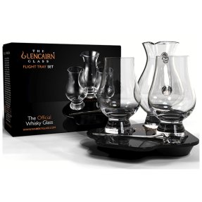 Glencairn Tasting Set - käsintehdyllä puulautasella